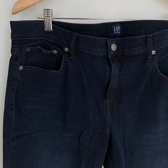 Gap Mid Rise Classic Straight Jeans in 360 Stretch Blue Black 33 / 16 - Picture 3 of 7